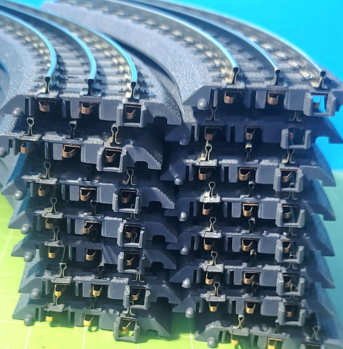 B05: MTH REALTRAX 15 PIECES Hollow O GAUGE 0-31 3 RAIL - Full Circle ++ - Picture 3 of 3