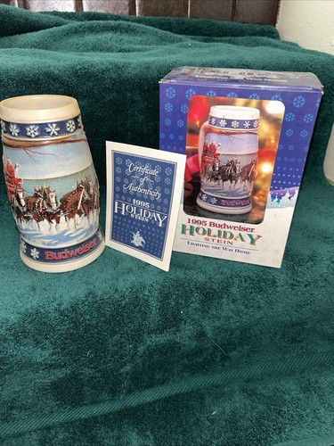Budweiser Holiday Stein "Lighting The Way Home" von 1995 mit Echtheitszertifikat - Bild 4 von 6