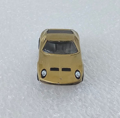 Matchbox 1968 Lamborghini Miura P400S Scale 1:60 Diecast Gold Car Loose Model - Picture 4 of 8