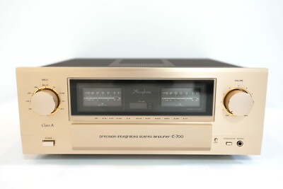 Accuphase Integrated Amplifier E-700 AC120V in Excellent Condition