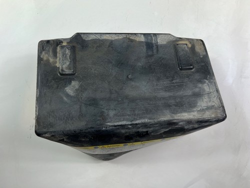 VW T5 Battery Cover 2. Battery 7H0915430D Original - Picture 4 of 5