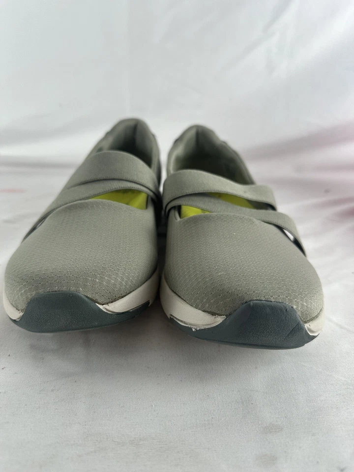 Ryka Women's Endless Mary Janes Flat Foto 2 de 4