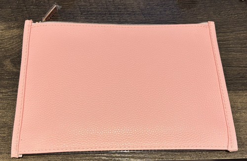 Benefit Pink & clear Bag for makeup_toiletries_accessories_I Eat Cake - Picture 2 of 3