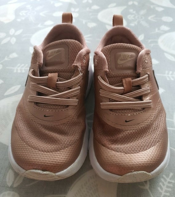 nike thea baby