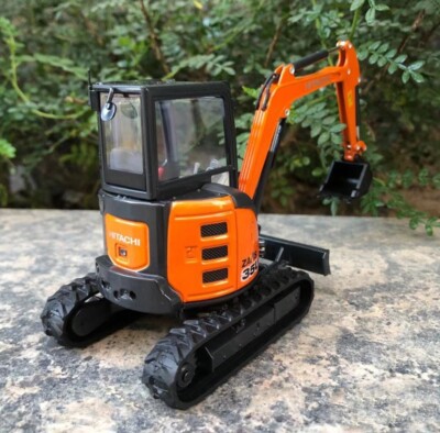 1/30 Scale HITACHI ZAXIS ZX35U-5A Compact Excavator Diecast Model