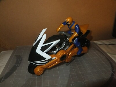 #ad #ad 2010 Bandai Power Rangers Samurai Gold Disc Cycle Motorcycle And Gold Ranger $24.95