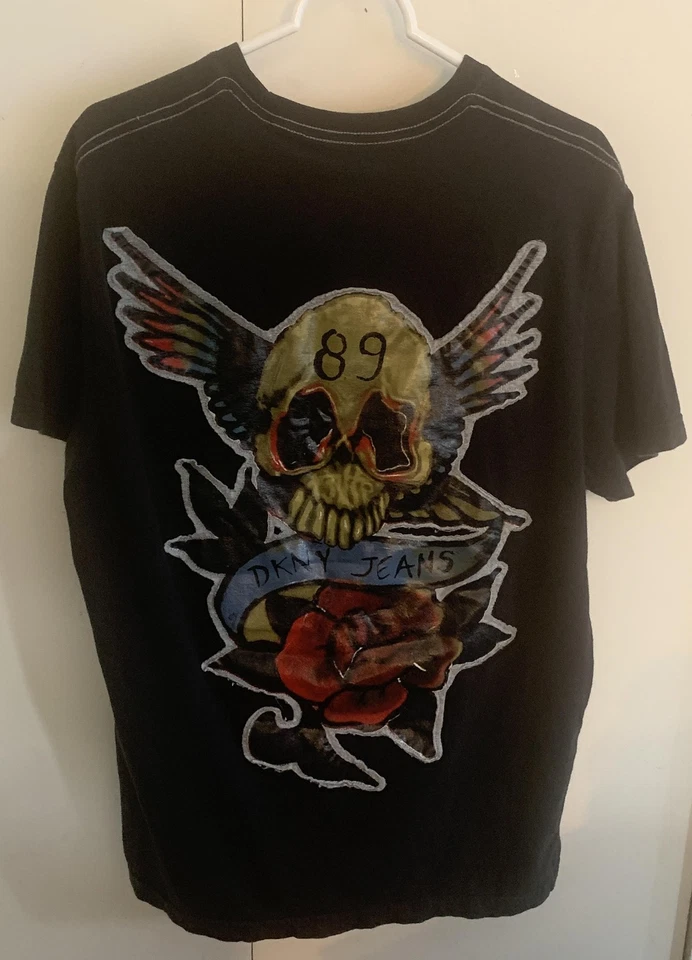 Rare DKNY Jeans T-Shirt Mens Extra Large Black Skull Graphic Wings 89 - Image 4 of 4