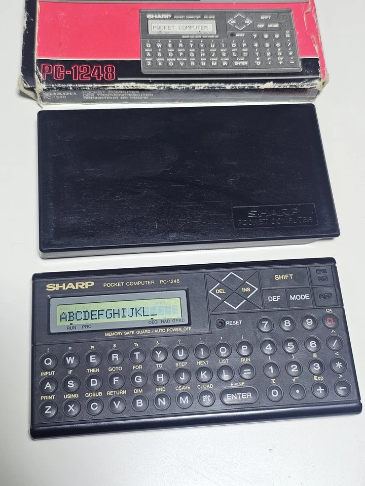 sharp pc 1248 s'allume, les touches sont ok calculatrice calculator - Photo 3/4
