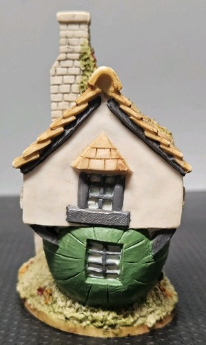Hamilton Gifts Melon Manor 4.5" Long Melon House Figure Sculpture - Picture 4 of 10