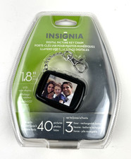 Insignia Digital Picture Keychain 1.8"LCD Screen Up To 40 Photos