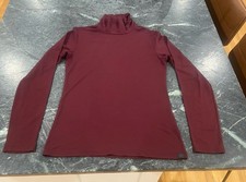 Uniqlo Women  s HEATTECH Extra Warm Top Medium