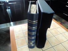 Album " LEUCHTTURM + etui + feuilles MOC 113/190 timbres neuf** 1960/1979