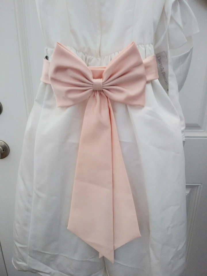 First communion dress, Davids Bridal children's dress, childs white formal dress - Image 3 of 4