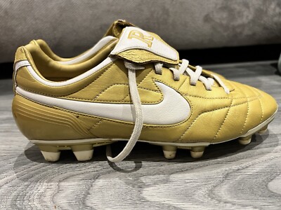 Nike Tiempo Air Legend R10 Ronaldinho football boots size 8 Uk