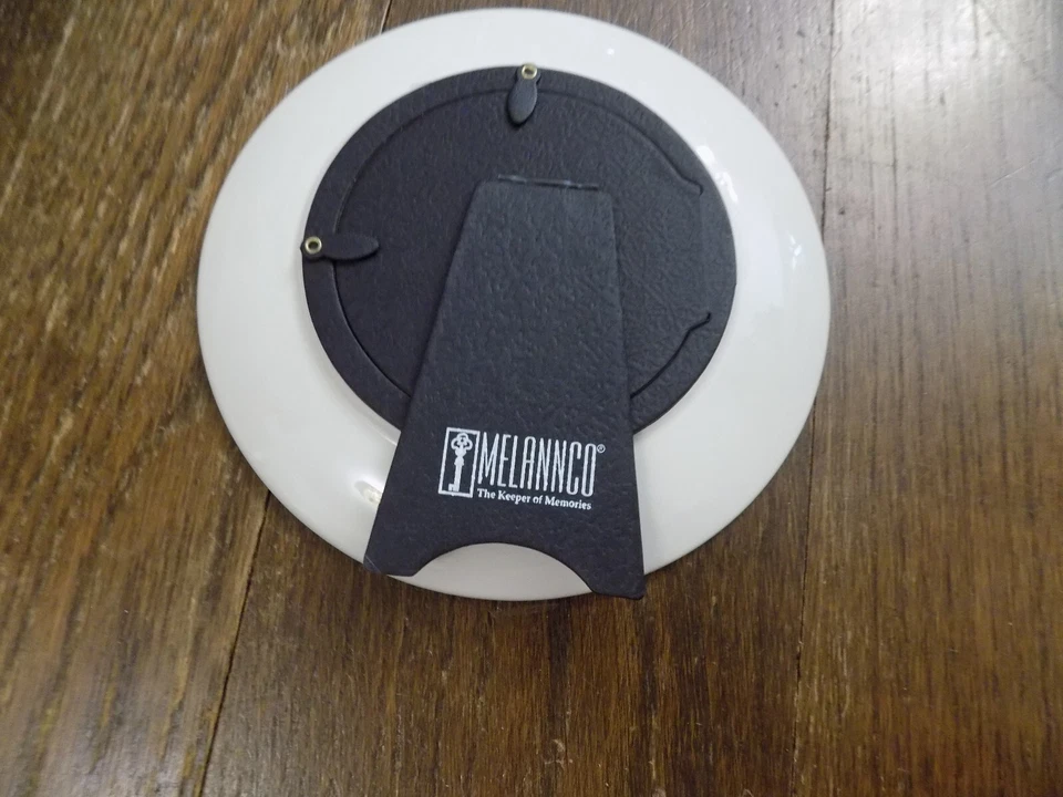 Marco de fotos Melannco 7,5" redondo 3,5" pintado azul floral no me olvides flores Foto 4 de 4