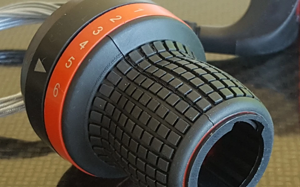 Gripshift Shifters (3x6s or 3x7s) Mountain Bike Twist Grips Gears + Inner Cables - Image 4 of 4