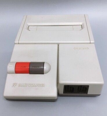 Nintendo FAMICOM AV Console System Ref Tested HVC-101 FC from Japan F/S used