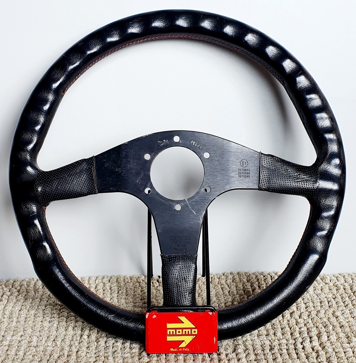 momo　No.004521・043438・711201・259278 MOMO Sport leather steering wheel 350mm Honda Bmw VW 1995