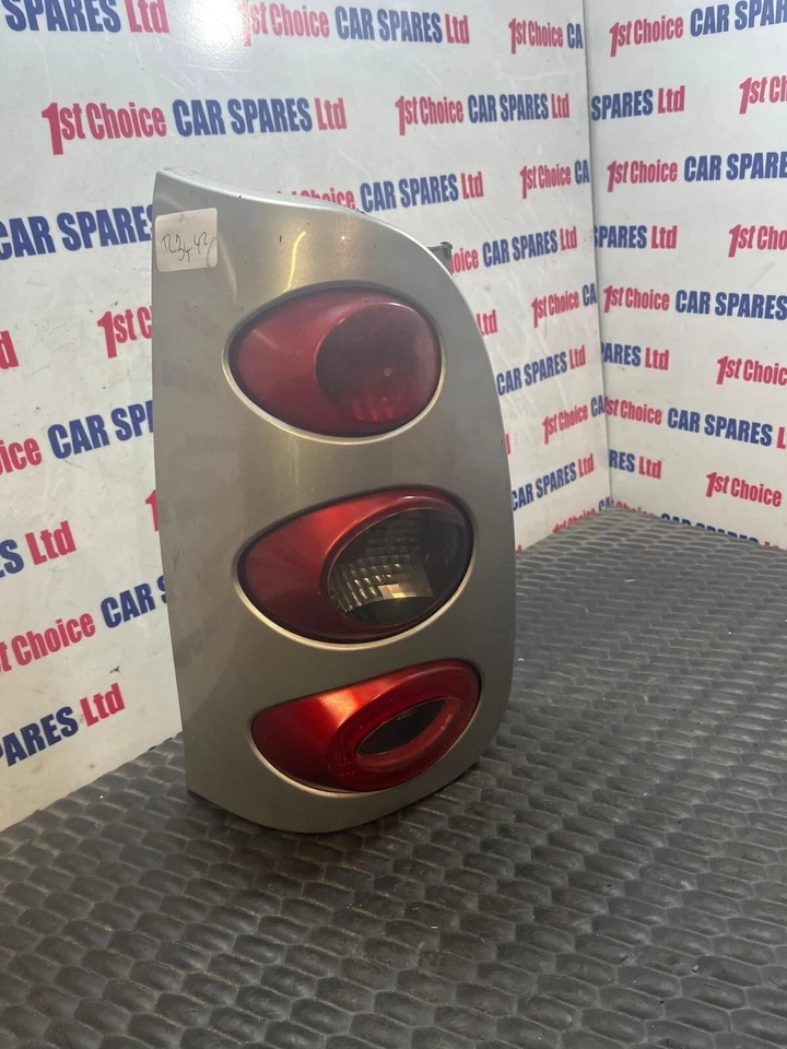 Luz trasera para pasajeros Smart City Coupe mk1 2003 Foto 2 de 3