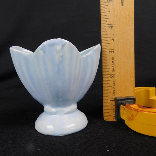 Vaso vintage Mccoy blu fioriera foglia alta 3 1/4" - Foto 10 di 10