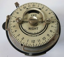 SANGAMO 3 PIN ROUND PATTERN TIME CLOCK TYPE S 251 14 72
