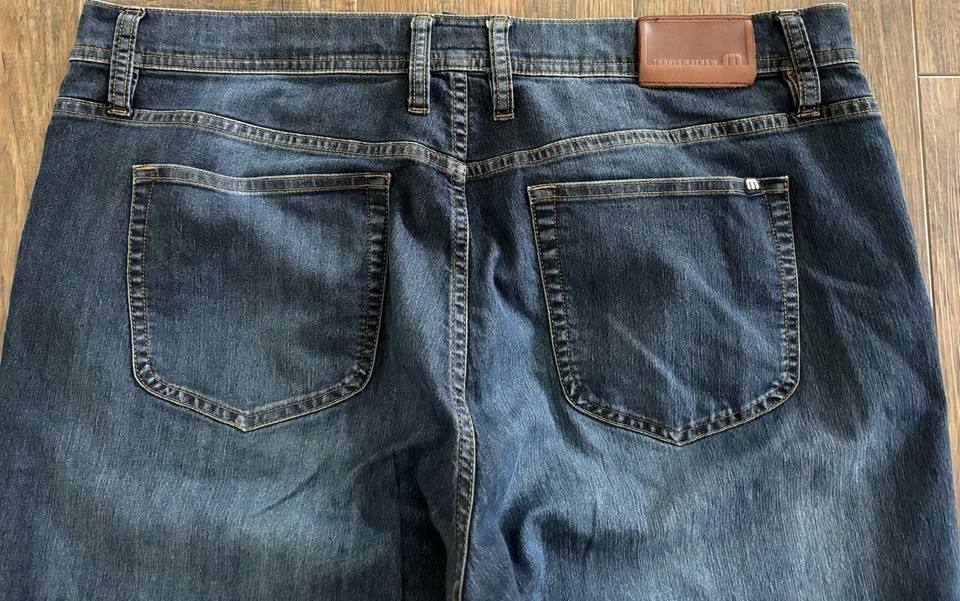 DESIGN - Jean seconde peau en tissu power stretch - Bleu délavé