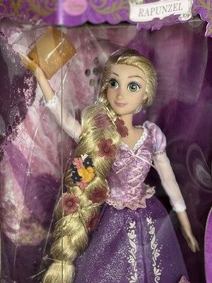 Tangled Rapunzel 17'' Doll Singing Light Up Disney Store Limited Edition Rare New