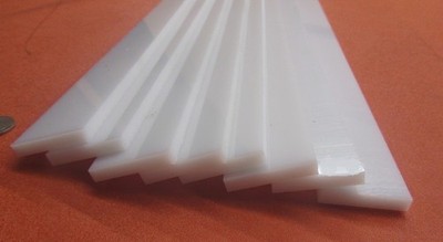 Hdpe White Bar 1/4'' Thick x 1.50'' Wide x 24'' Long, 8 Units, 16 Ft Total