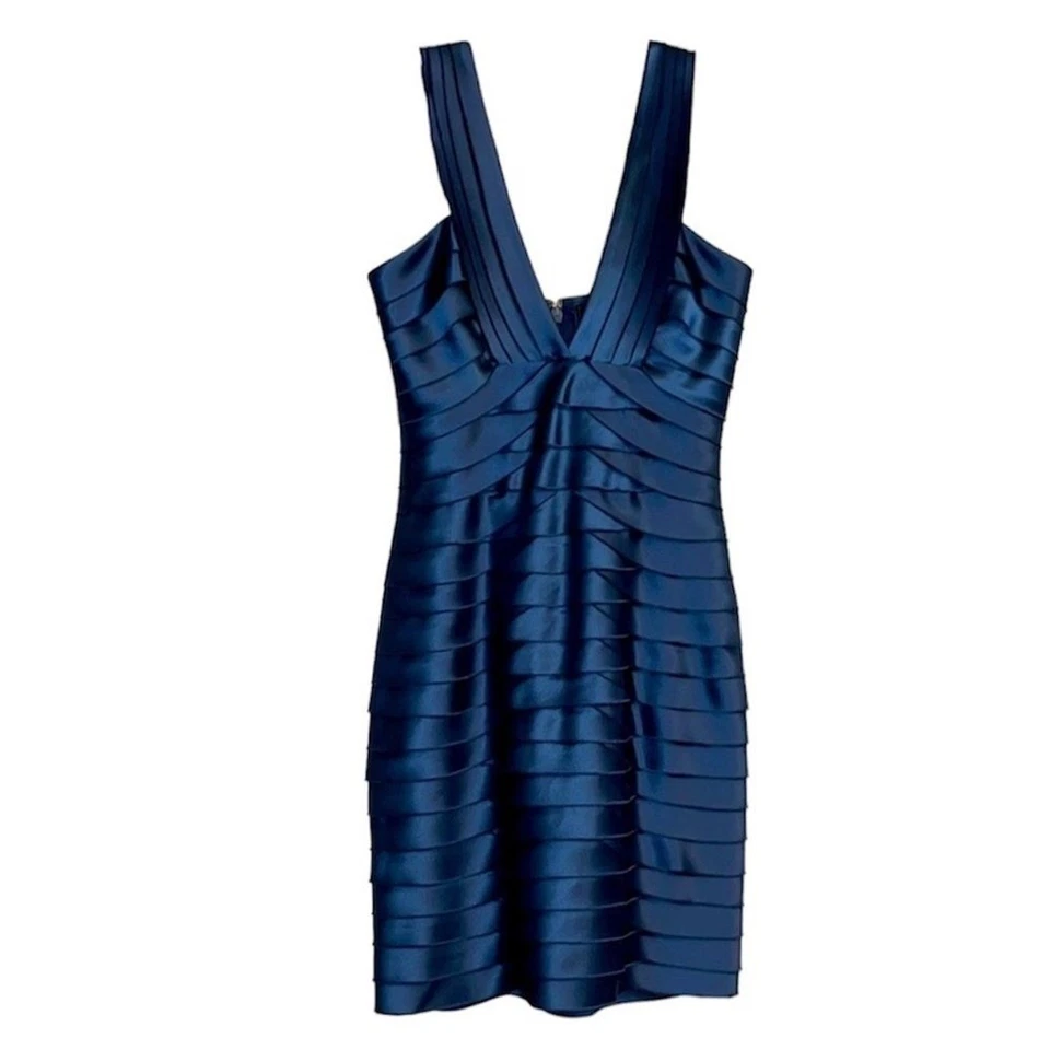 BCBGMaxazria Vendaje Bodycon Azul Teal Satinado Vestido de Cóctel Talla 0 Foto 2 de 4