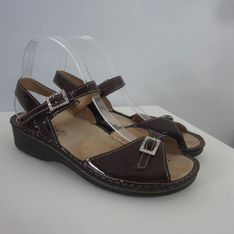 New Ecosanit Womens 6.5 - 7 Brown Patent Leather Rhinestone Ankle Sandals Italy - Image 2 of 4