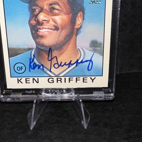 2022 Topps Archives Signature Series KEN GRIFFEY 73/88 - Bild 5 von 10