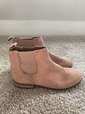 Urban Outfitters Blush Pink Suede Chelsea Ankle Boots Sz 10 Urban Outfitters Chelsea Boots for Women for sale | eBay main image 4