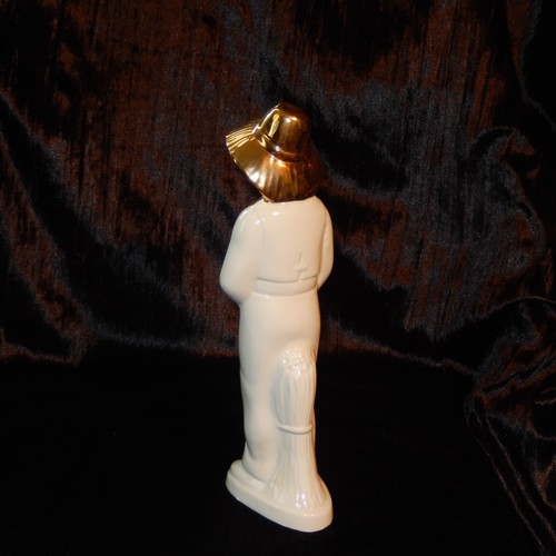 Pair 2 NADAL Spain Porcelain FARMER COUPLE Man Woman Gold Gilt White Amish Rare - Picture 4 of 9
