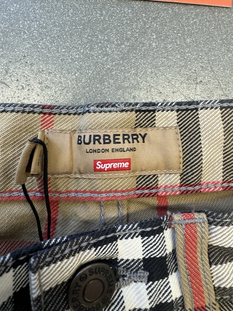 SS22 Supreme Burberry Regular Jeans Beige Size 30 | eBay SS22 Supreme Burberry Regular Jeans Beige Size 30 | eBay