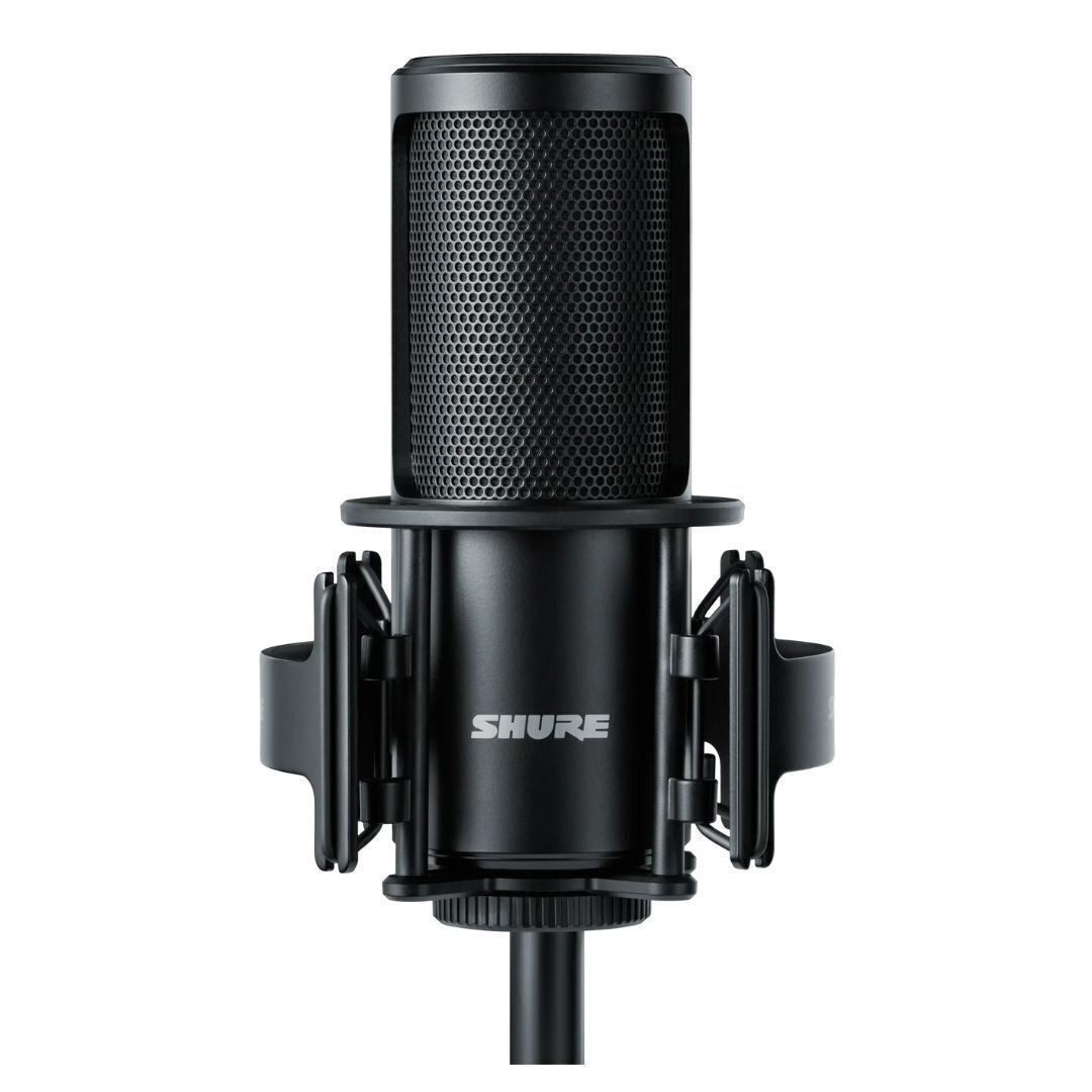Студийный комплект для домашней записи Shure SM4 с черным микрофоном и капсюлем с двойной диафрагмой