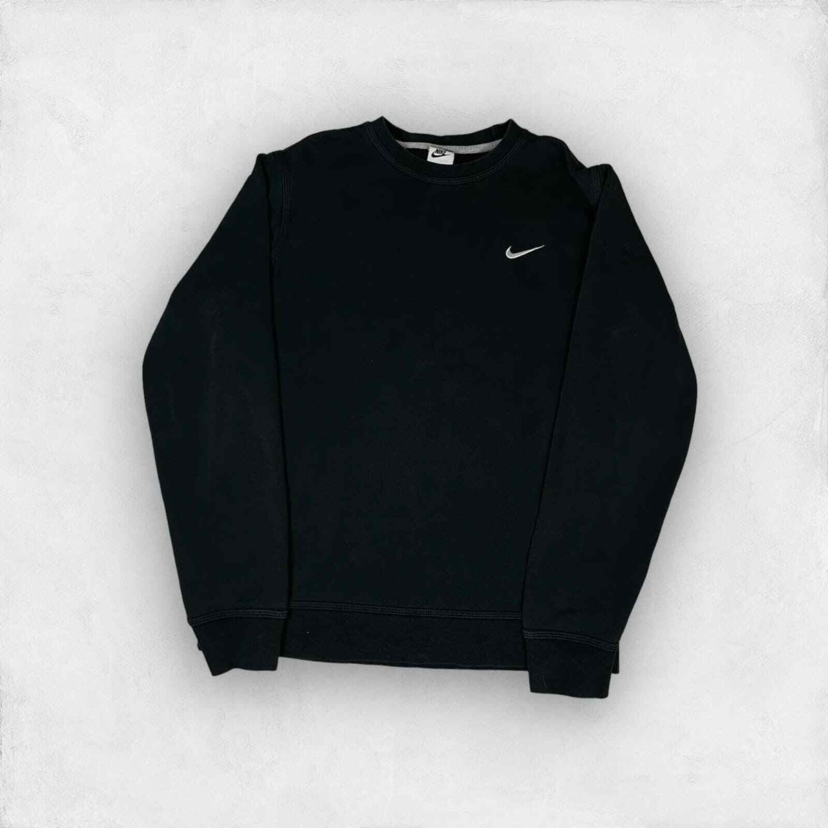Nike Men's Black Swoosh Logo Fleece Lined Sweatshirt Large