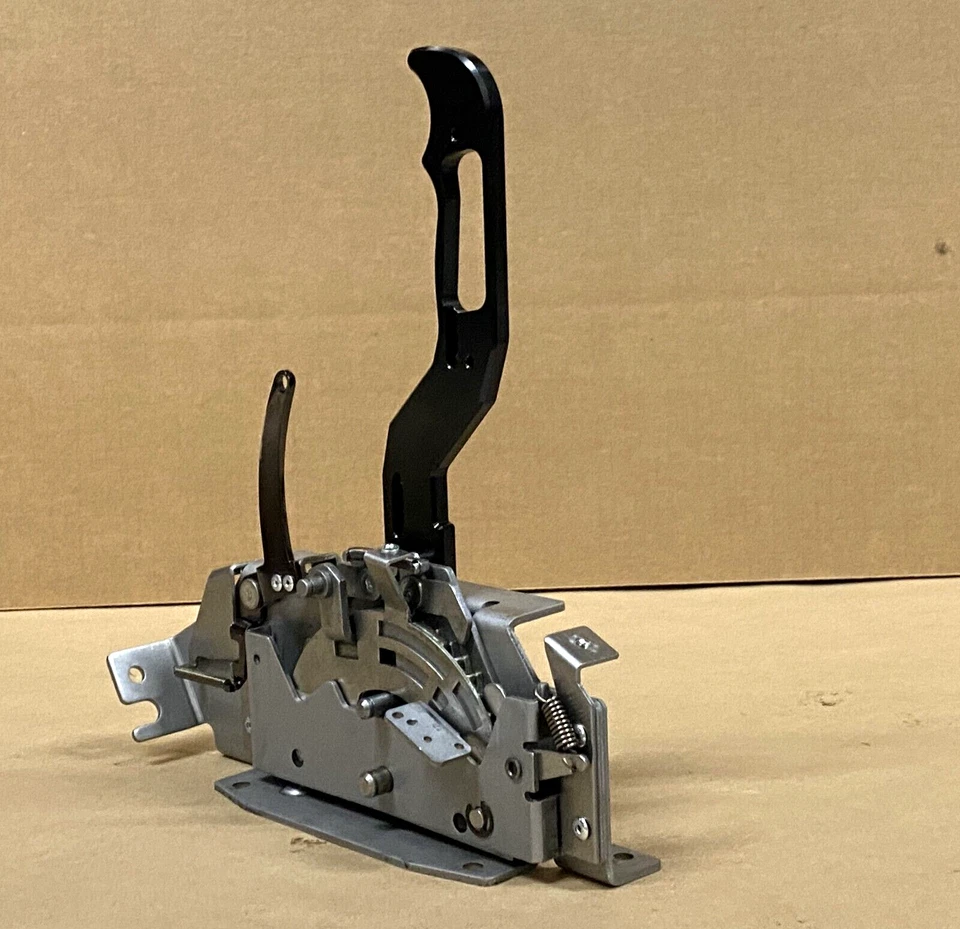 Palanca de cambios de trinquete B&M Stealth Pro C6 AOD C4 727 TH350 2004R TH400 TH250 700R4 NUEVA Foto 2 de 3