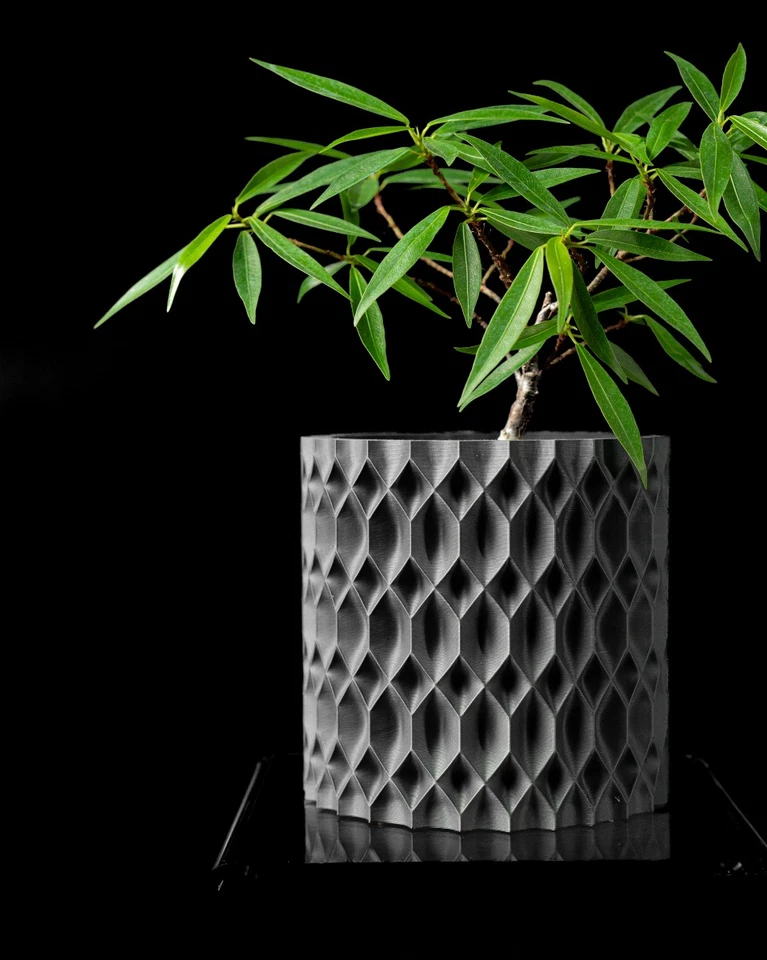 Modern 3D Printed Black Geometric Succulent Planter Pot - Image 2 of 4