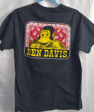 Ben Davis Paisley Graphic T-shirt Black MENS SIZE MEDIUM PRE OWNED