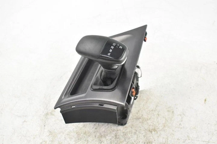 2015-2023 Dodge Charger Automatic Transmission Floor Gear Shifter Assembly OEM - Imagem 3 de 4