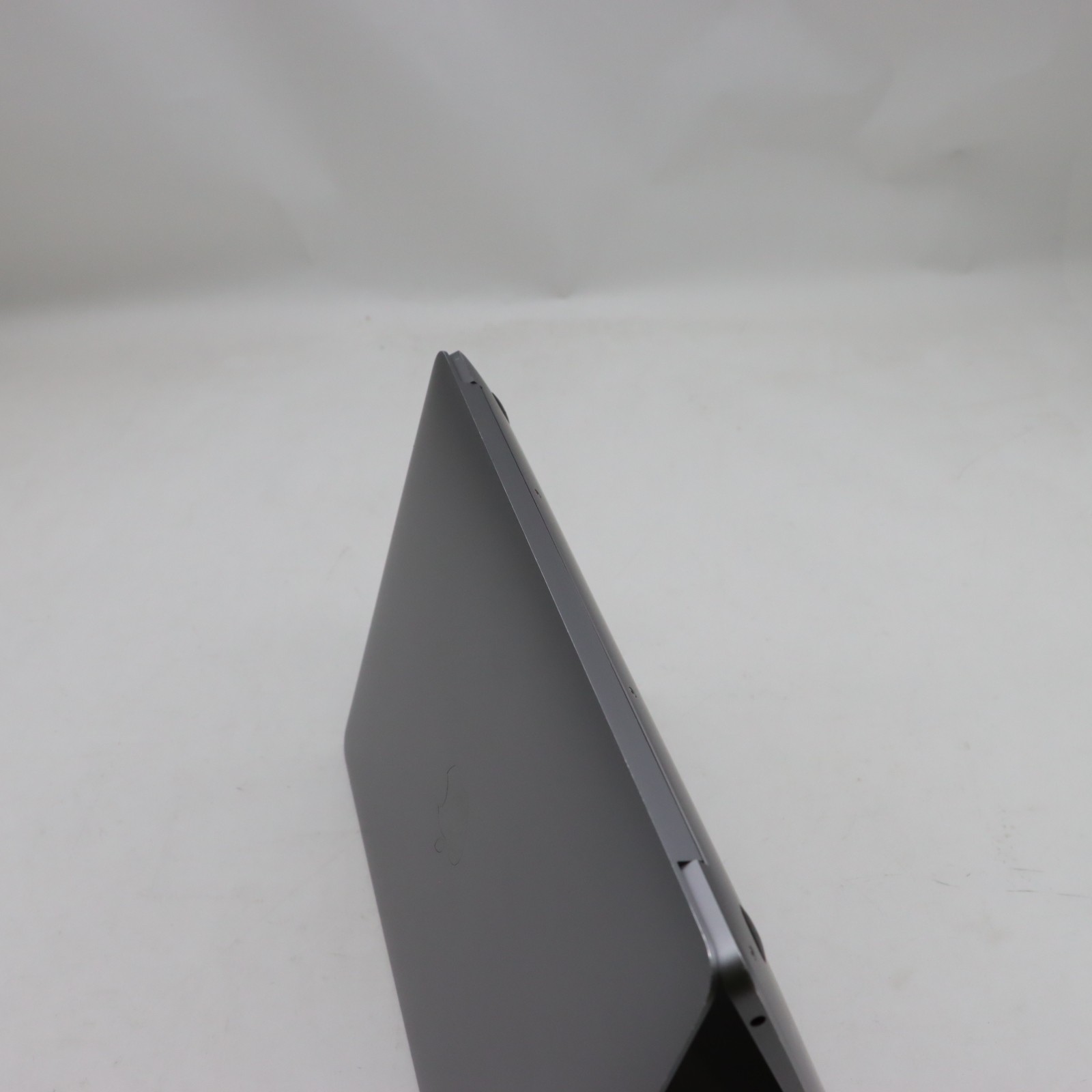 Apple MacBook Air 13.3" 2020 - A2337 - M1 - 8GB - 256GB SSD