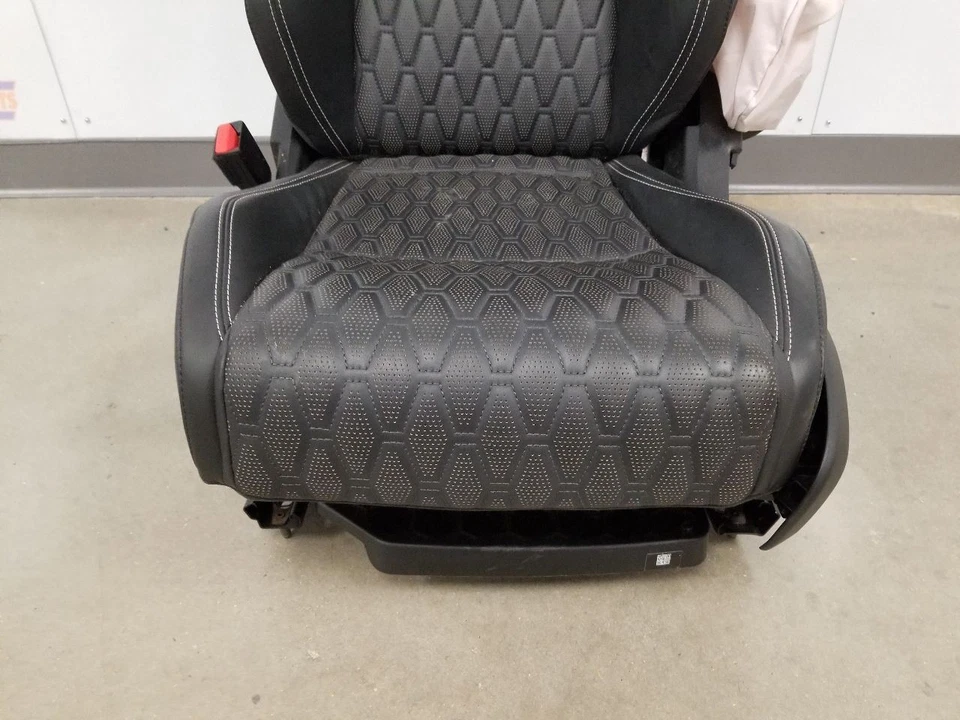 19 2019 JAGUAR F-PACE SVR SEAT FRONT LEFT DRIVER BLACK LEATHER Foto 4 de 4