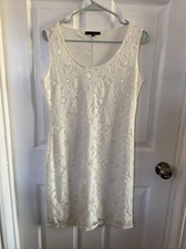 Tiana B Size Small White Floral Lace Dress, In Beautiful Condition!