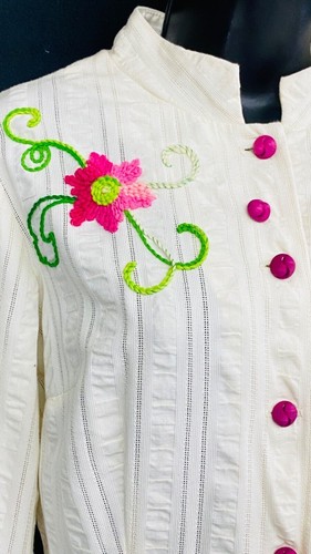 Vintage 1950s white embroidered dress, long sleeve pink floral cotton pin-up M L - Picture 4 of 10