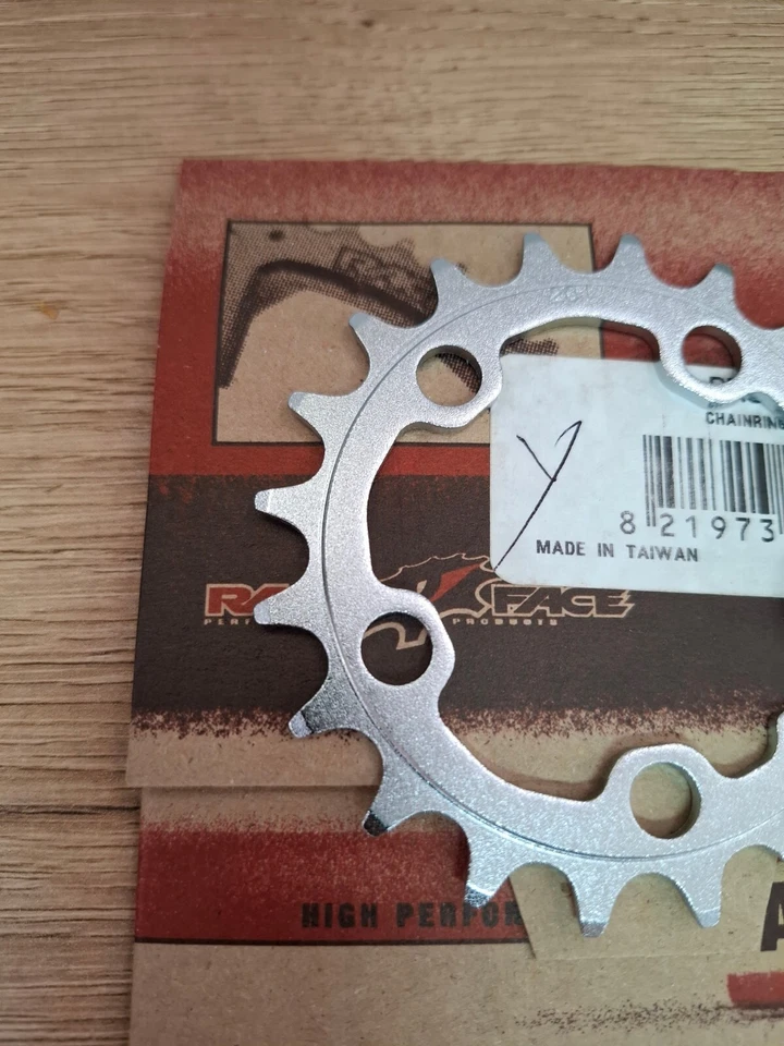 Piñón de plato RaceFace retro vintage para piezas de bicicleta nuevo en caja - 58 mm, 20T Foto 4 de 4