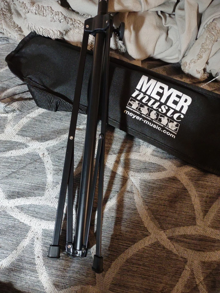 Soporte de partituras Meyer negro. Como nuevo. Foto 3 de 4
