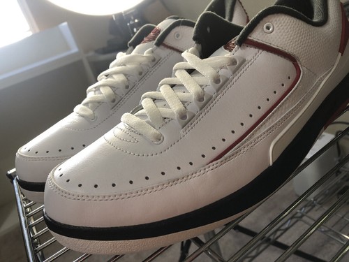 Air Jordan 2 Retro 2016 Low ‘Chicago’ Sz 12 - Picture 10 of 18