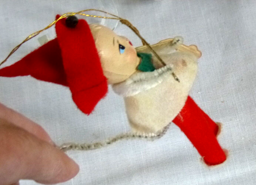 Dulce violinista adorno navideño de colección de los años 50 con boca en forma de corazón 3,5" H - Imagen 5 de 5