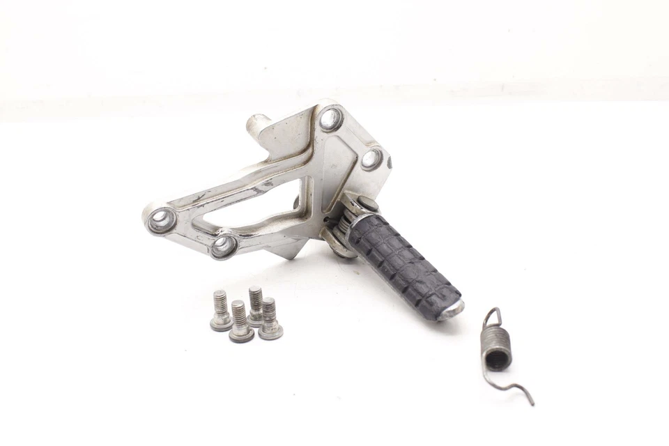 88 KAWASAKI NINJA 600R OEM REPOSAPIÉS DELANTERO DERECHO CLAVIJA PASO R9.BX14 Foto 2 de 4