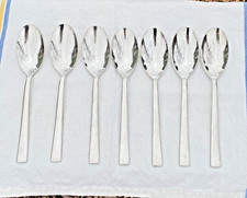 7 Oval Soup Spoons HEN89 JA Henckels Internat...